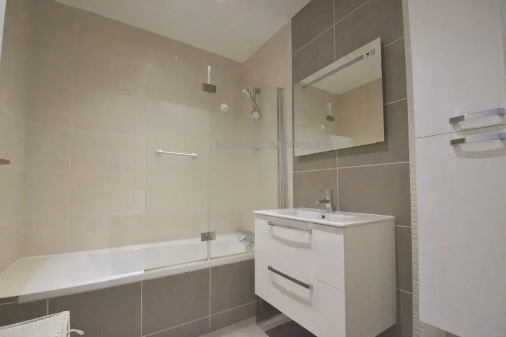 Appartement à louer, 48m², Paris 15ème