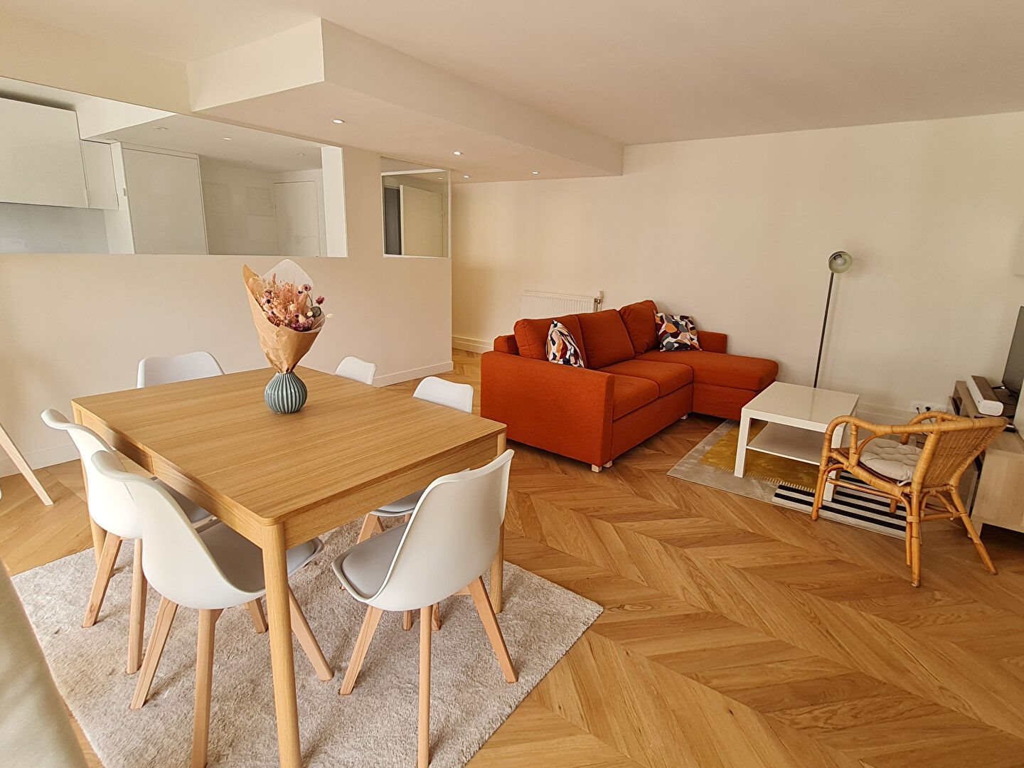 Appartement à louer, 74m², Suresnes