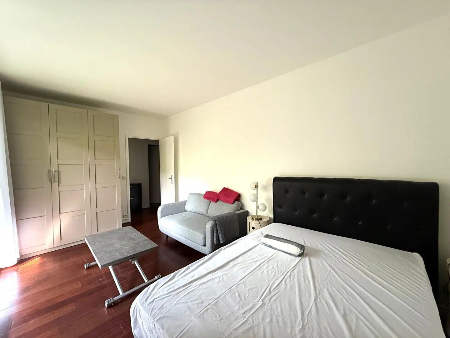 Appartement à louer, 27m², Paris 17ème