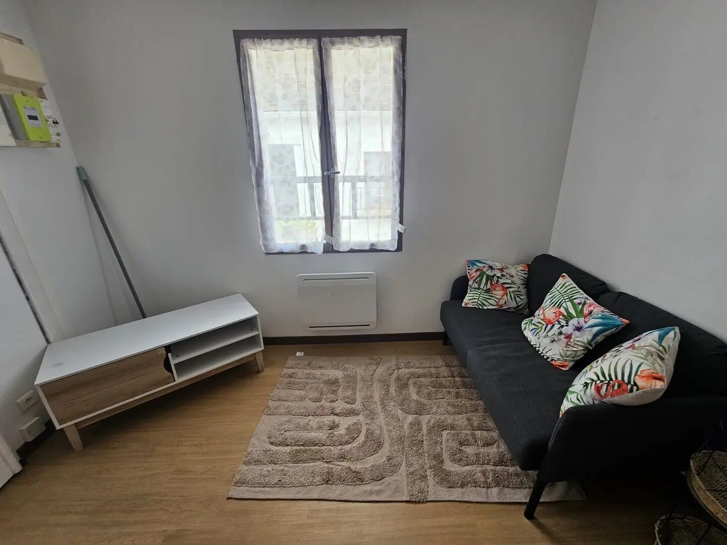 Appartement à louer, 19m², Epône