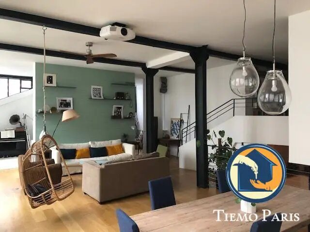 Appartement à louer, 151m², Paris 18ème