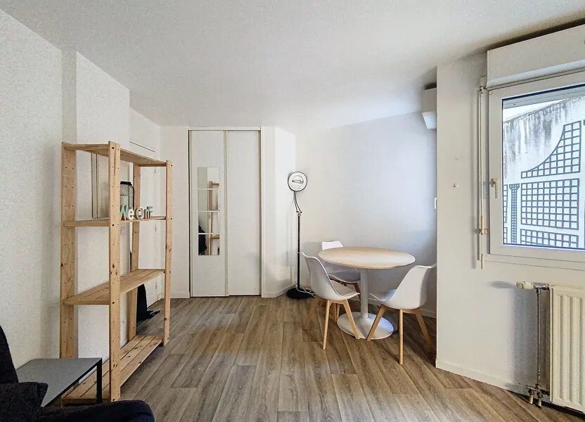 Appartement à louer, 19m², Levallois-Perret