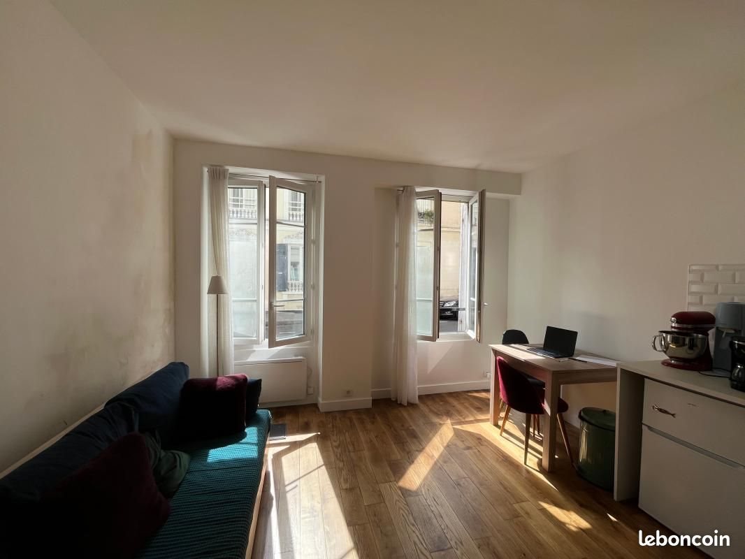 Appartement à louer, 27m², Paris 17ème