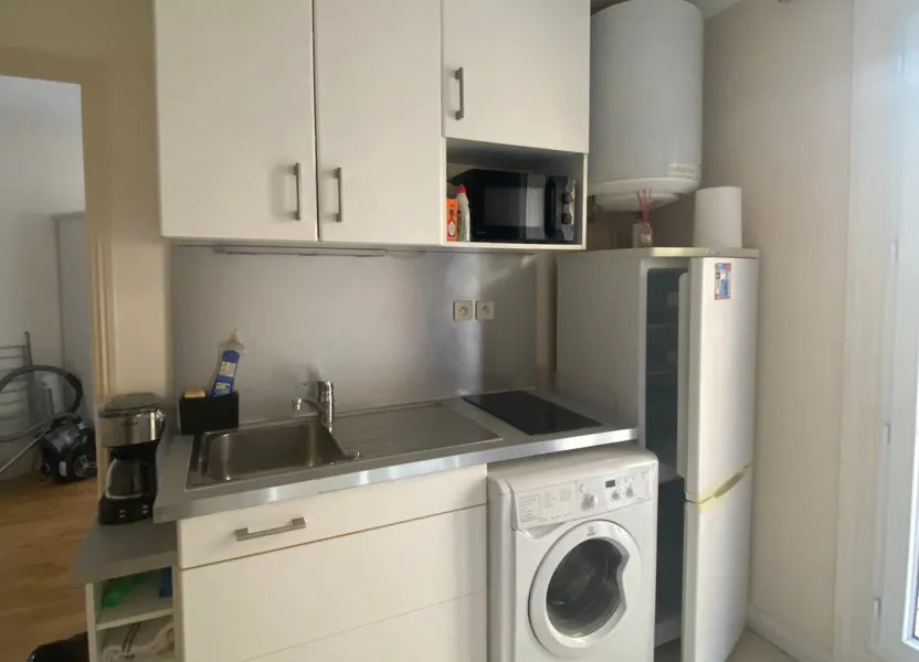 Appartement à louer, 22m², Paris 18ème