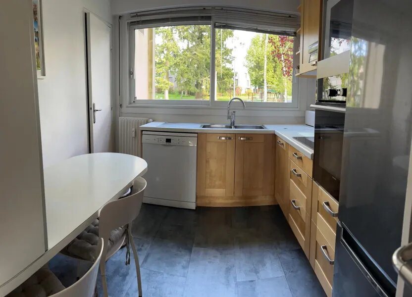 Appartement à louer, 118m², Bailly