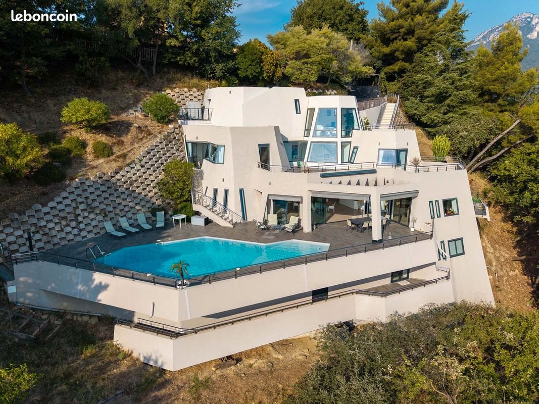 Maison à vendre, 327m², Roquebrune-Cap-Martin