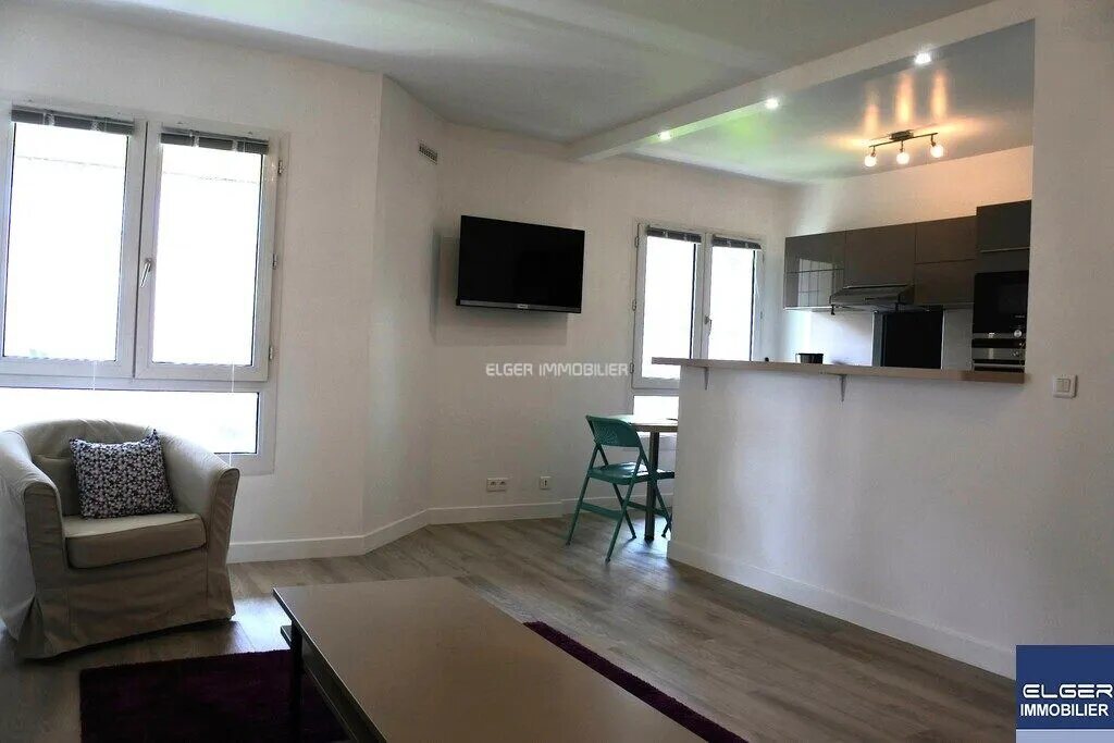Appartement à louer, 49m², Courbevoie