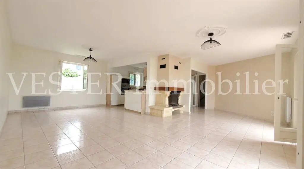 Maison à vendre, 170m², Saint-Front-de-Pradoux