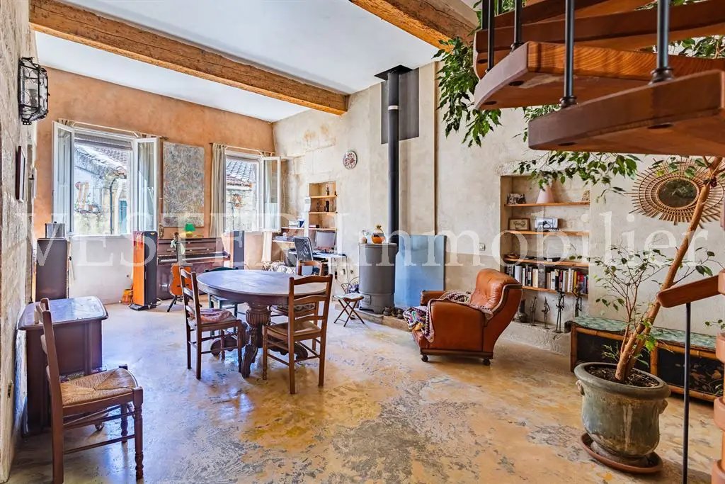 Maison à vendre, 160m², Aramon