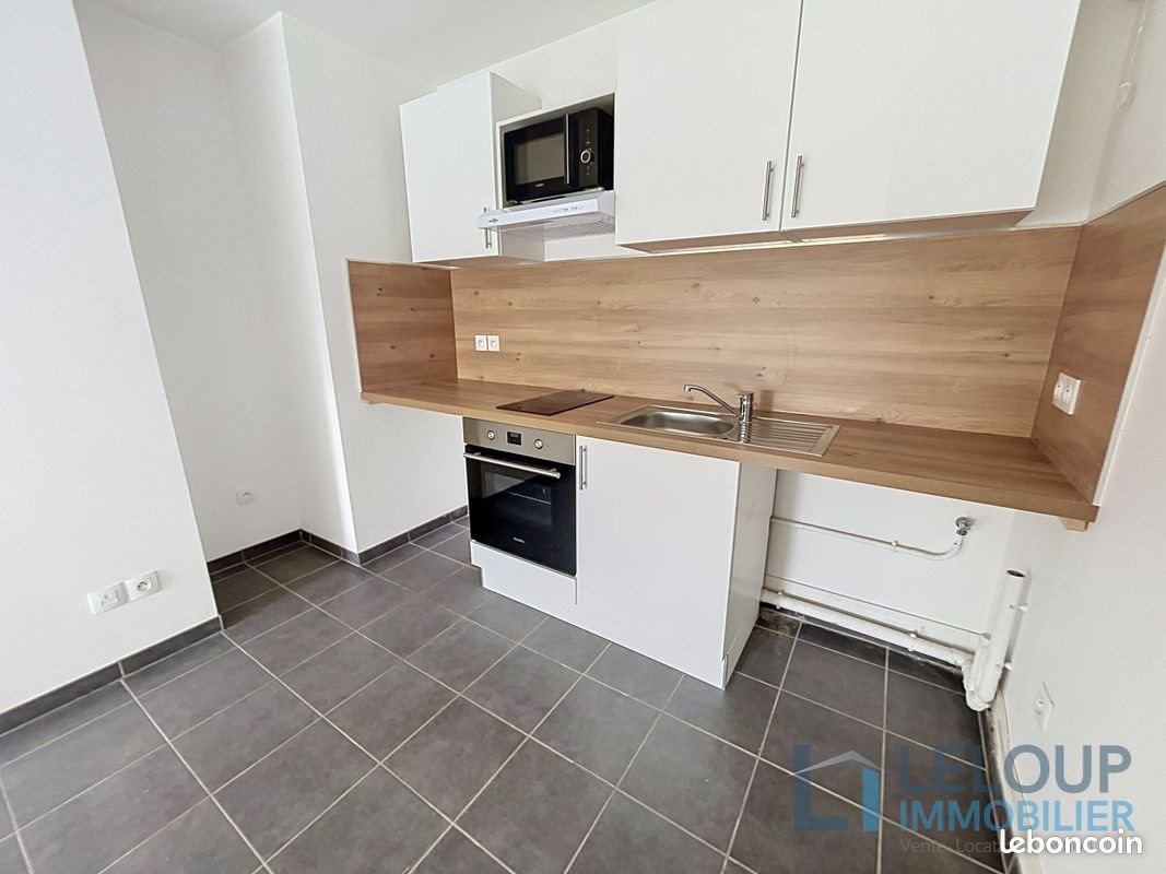 Appartement à louer, 48m², Mont-Saint-Aignan