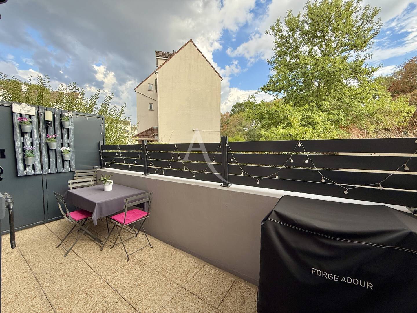 Appartement à vendre, 73m², Émerainville