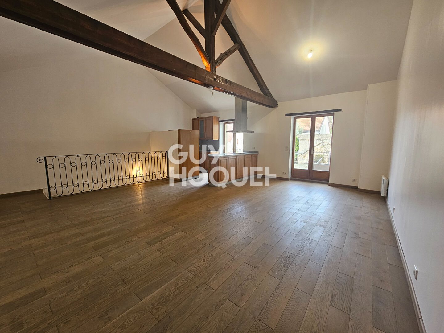 Appartement à louer, 80m², Verneuil-l'Etang