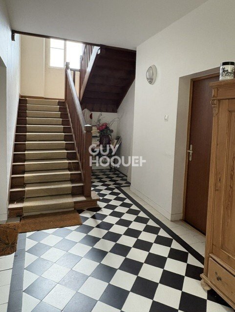 Appartement à louer, 84m², Guignes