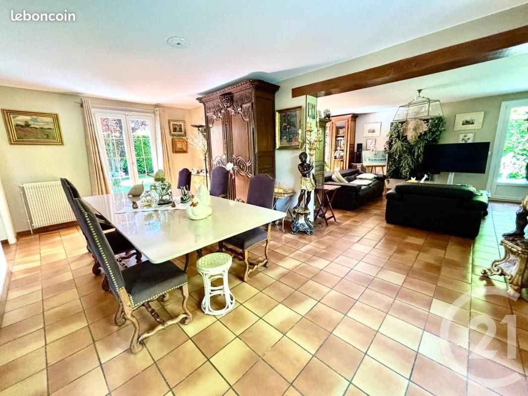 Maison à vendre, 203m², Claye-Souilly