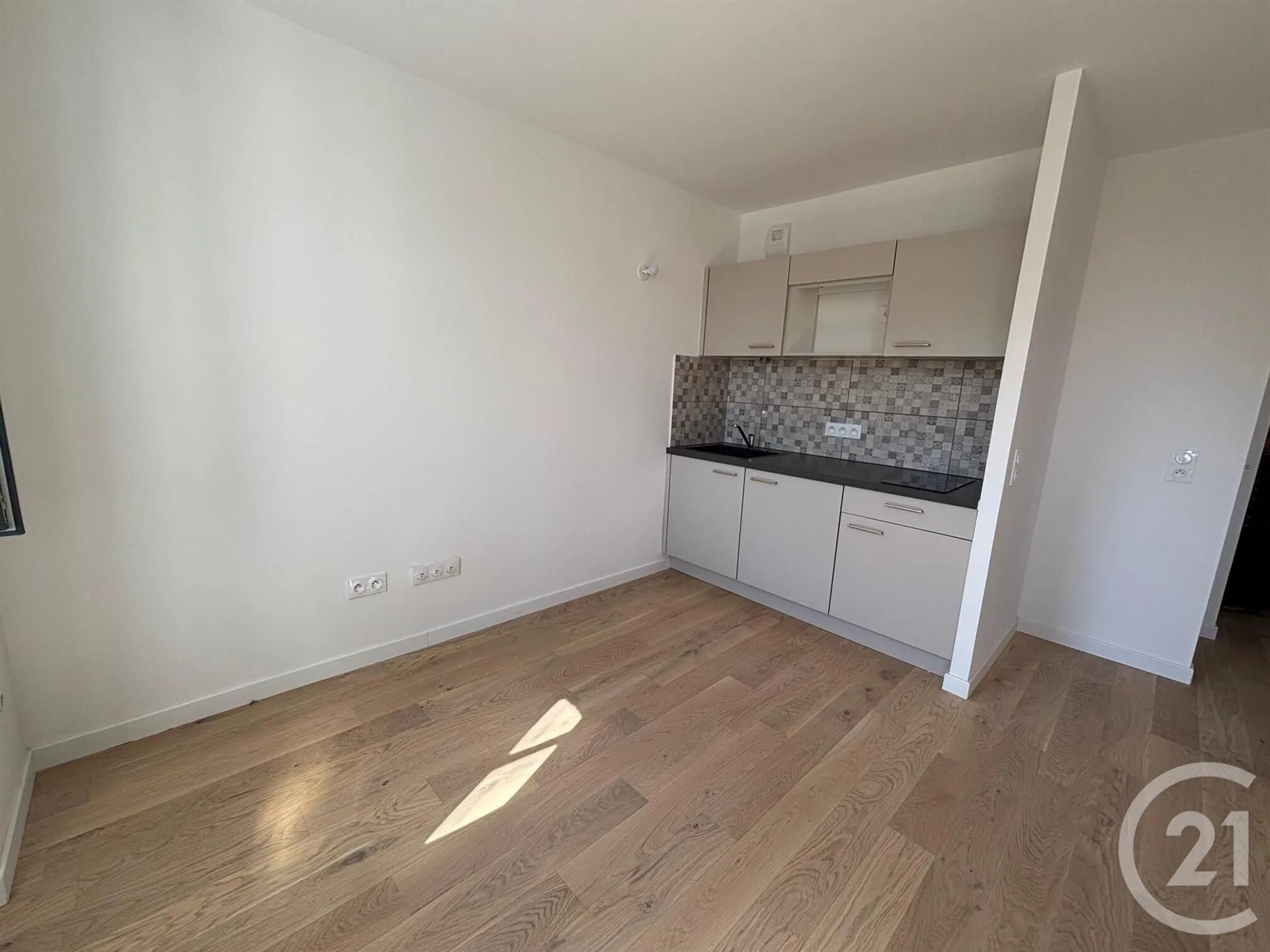 Appartement à louer, 29m², Juilly