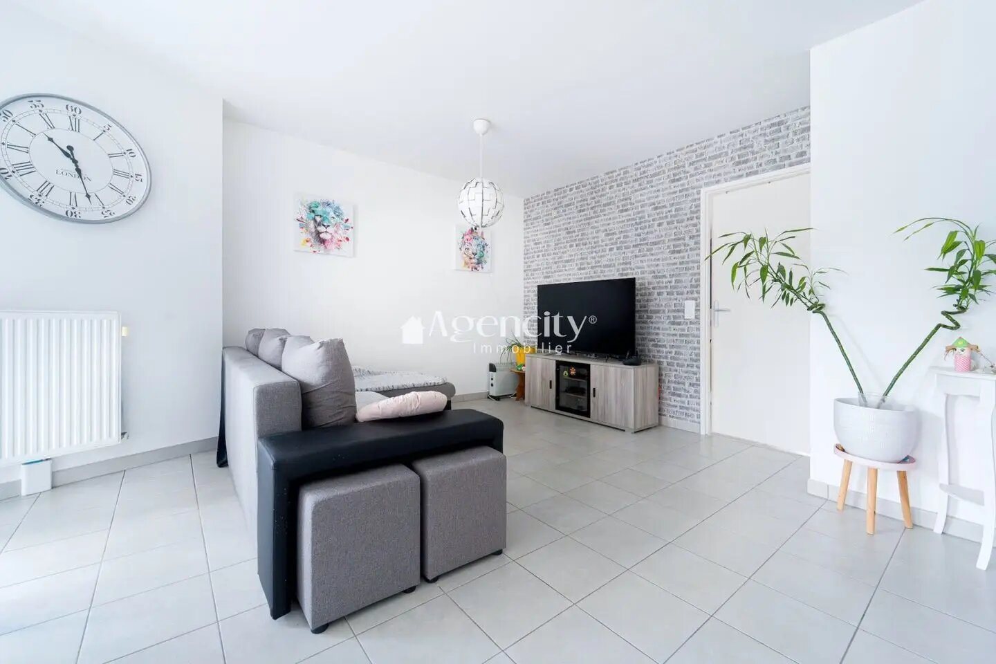 Appartement à vendre, 89m², Saint-Thibault-des-Vignes