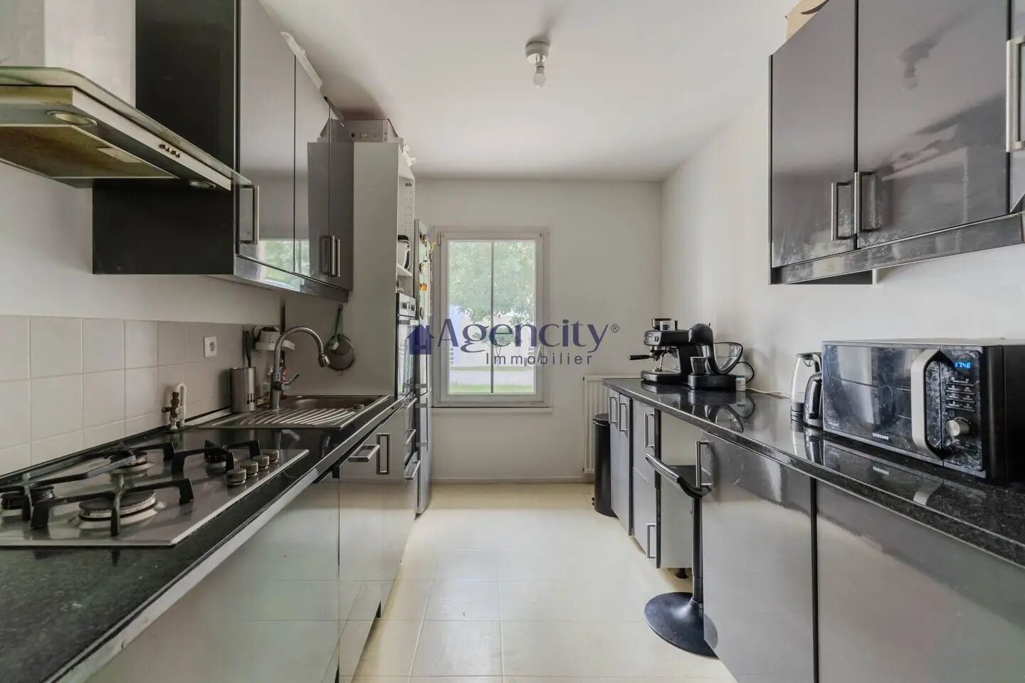 Appartement à vendre, 74m², Lognes