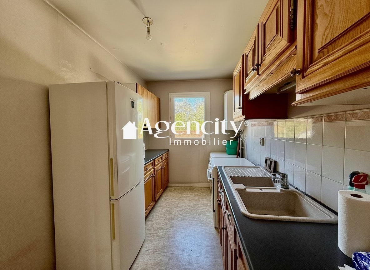 Appartement à vendre, 64m², Saint-Thibault-des-Vignes
