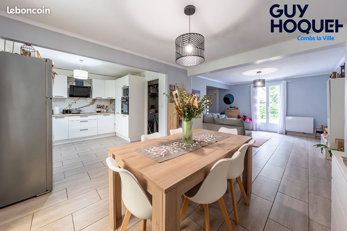 Maison à louer, 94m², Combs-la-Ville