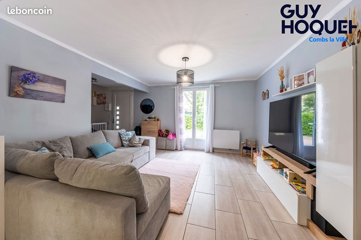 Maison à louer, 94m², Combs-la-Ville