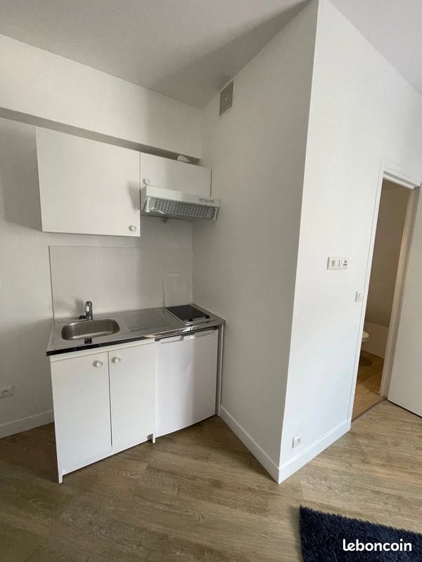 Appartement à louer, 20m², Paris 8ème