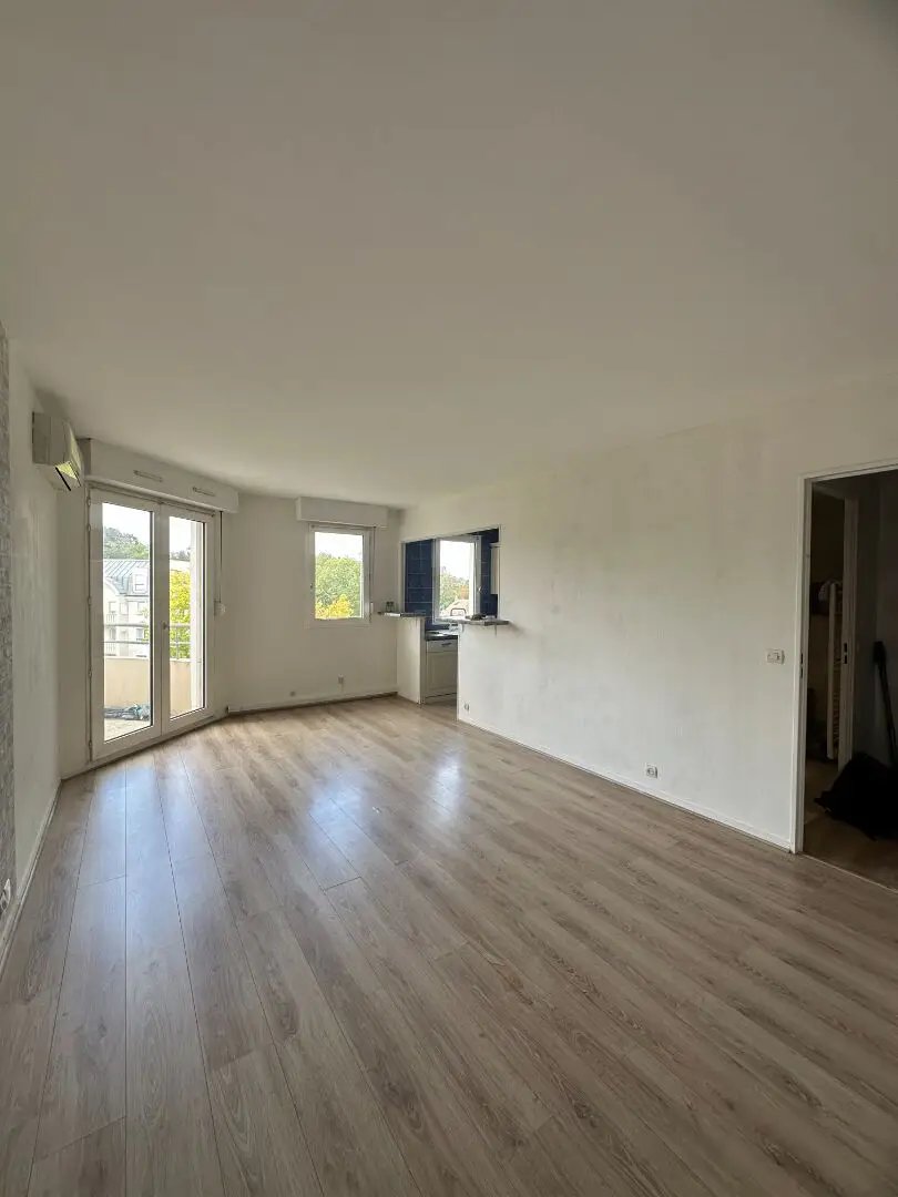 Appartement à louer, 2m², Noisy-le-Grand