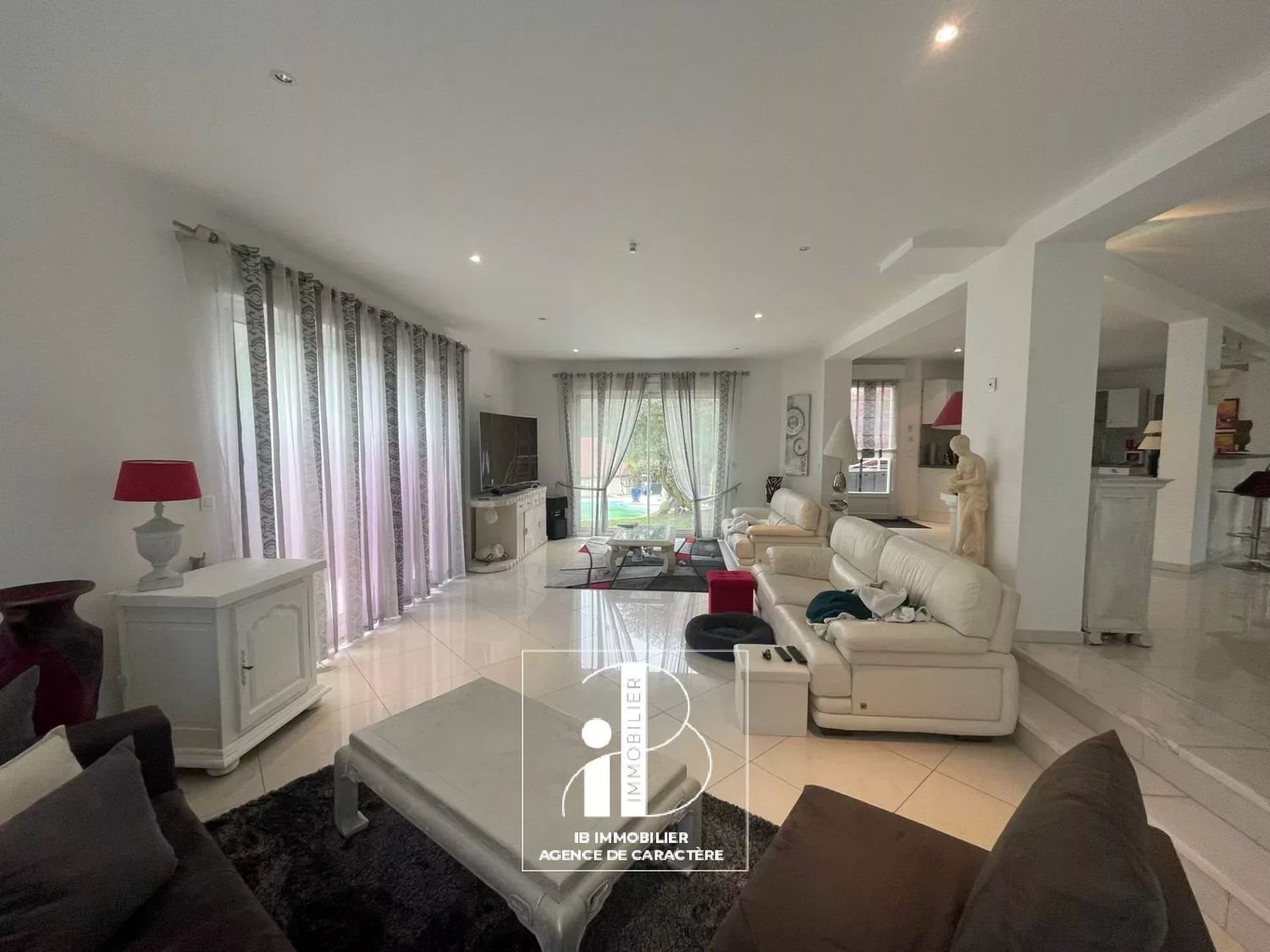 Maison à vendre, 270m², Ormesson