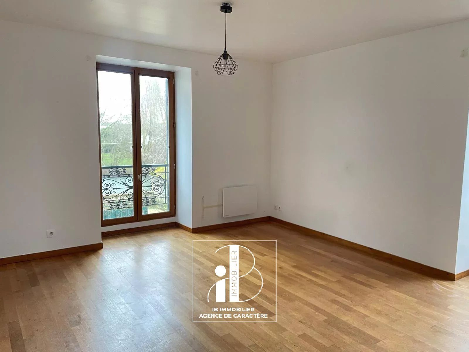 Appartement à louer, 80m², Moret-Loing-et-Orvanne