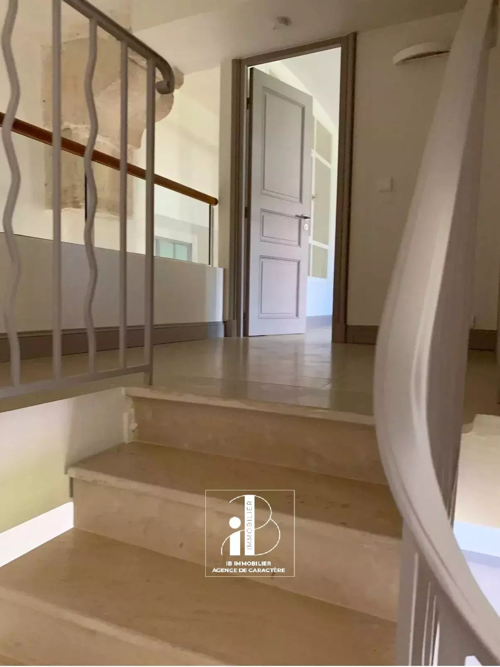 Appartement à vendre, 98m², Fontainebleau