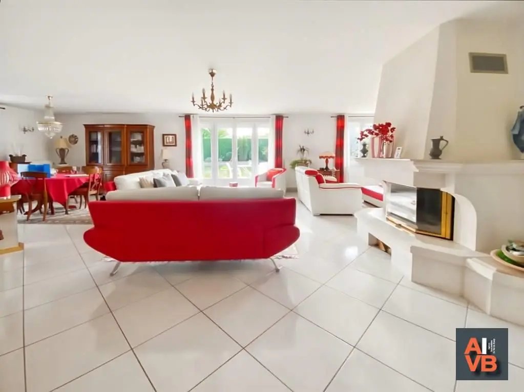 Maison à vendre, 141m², Bussy-Saint-Georges
