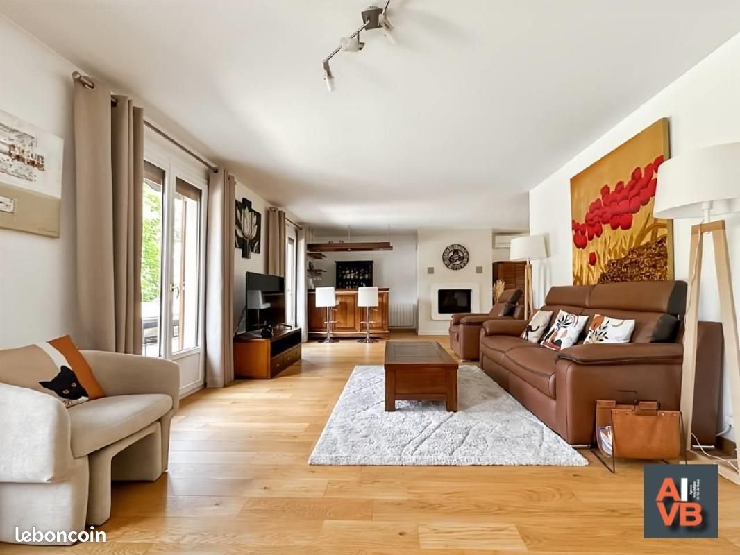 Maison à vendre, 153m², Bussy-Saint-Georges