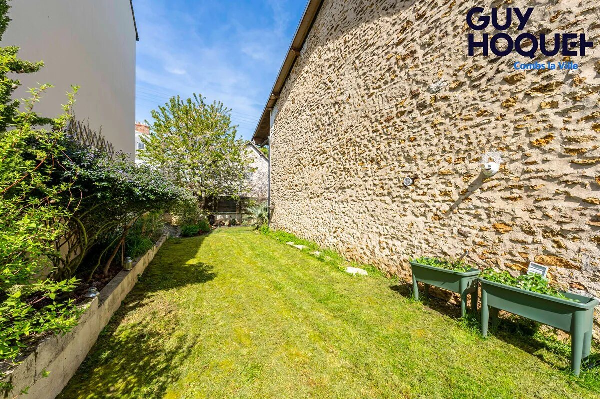 Maison à vendre, 140m², Boussy-Saint-Antoine