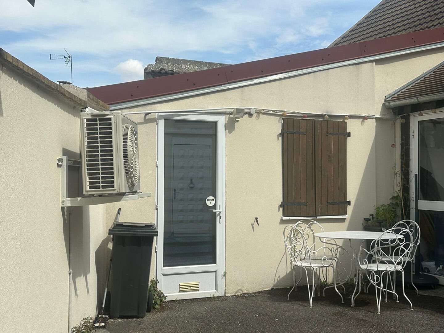 Appartement à louer, 27m², Blandy
