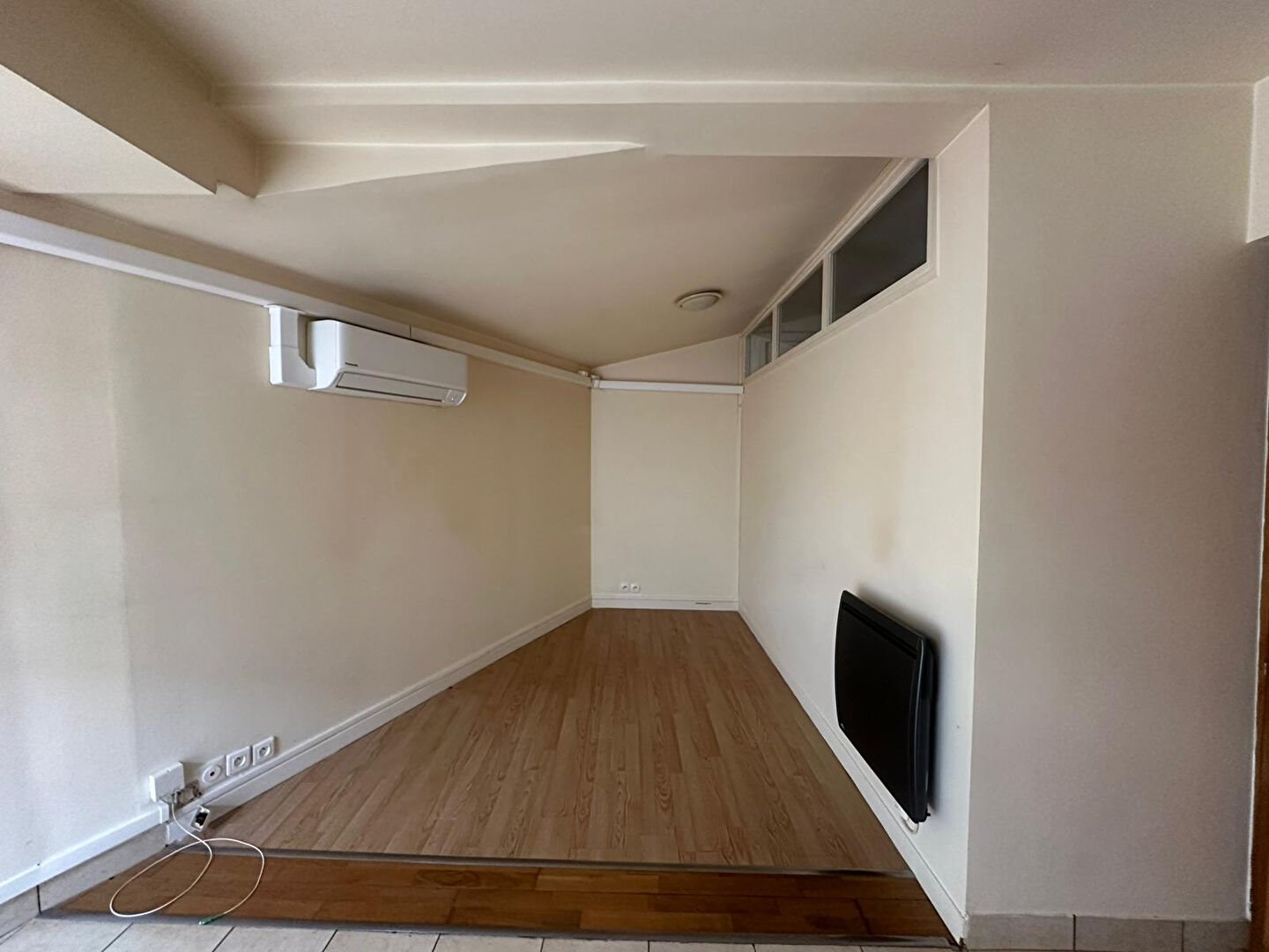 Appartement à louer, 27m², Blandy