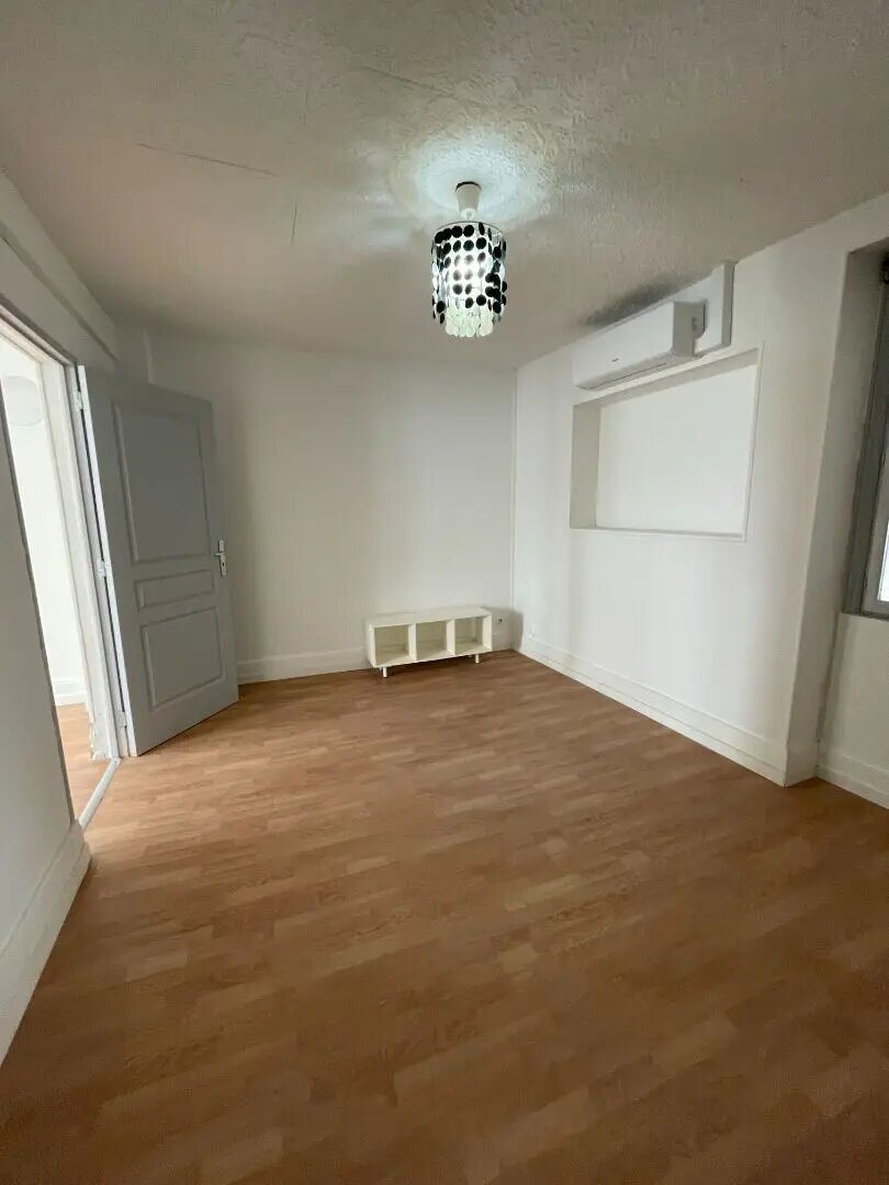 Appartement à louer, 61m², La Chapelle-la-Reine