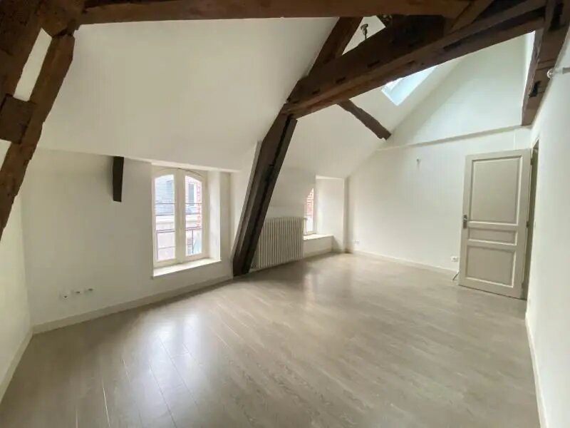 Appartement à louer, 93m², Fontainebleau
