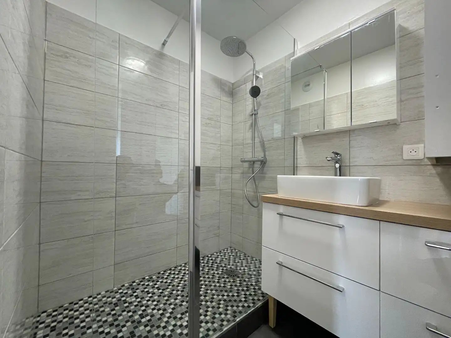 Appartement à louer, 69m², Avon