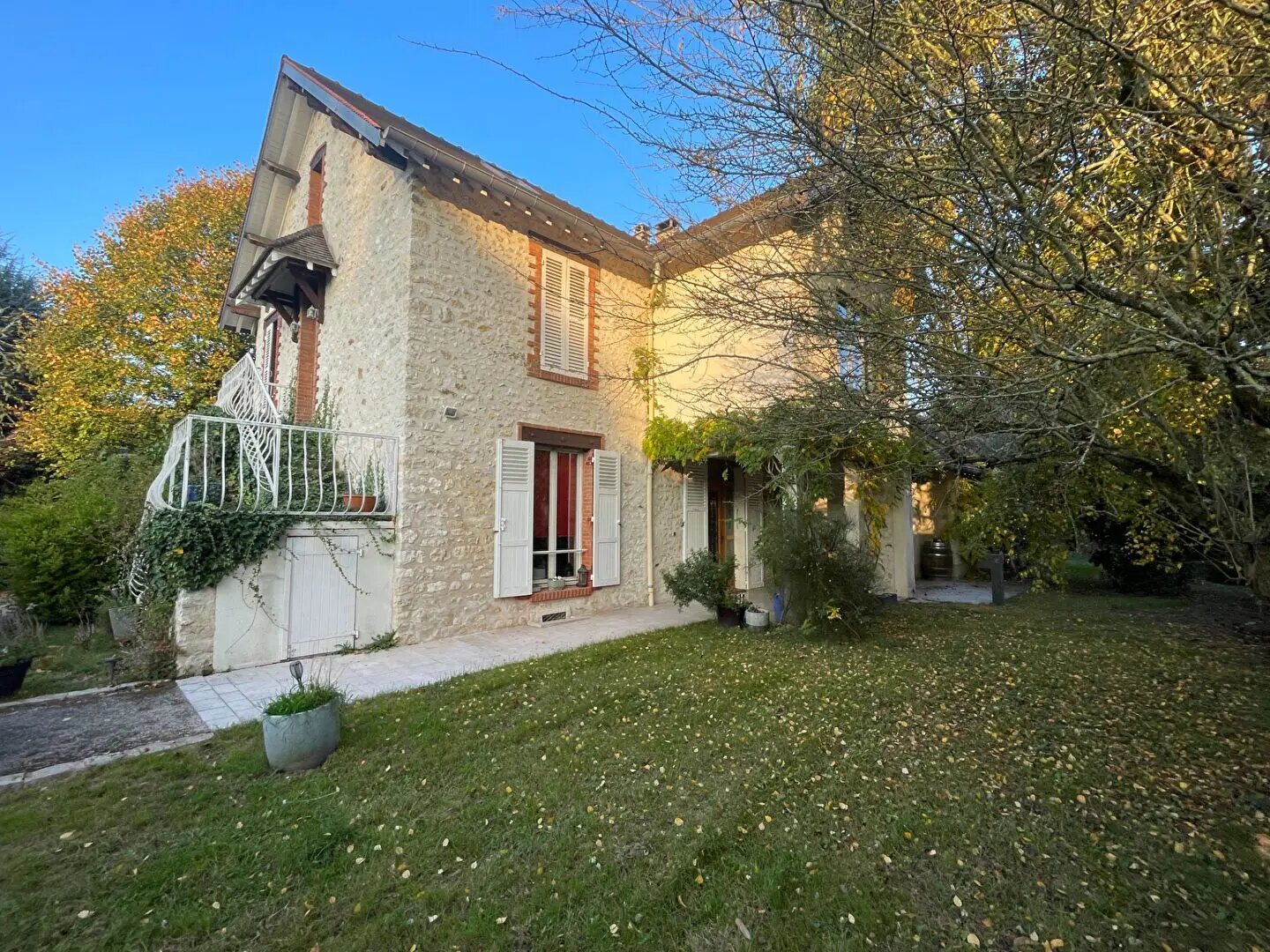 Maison à vendre, 247m², La Rochette