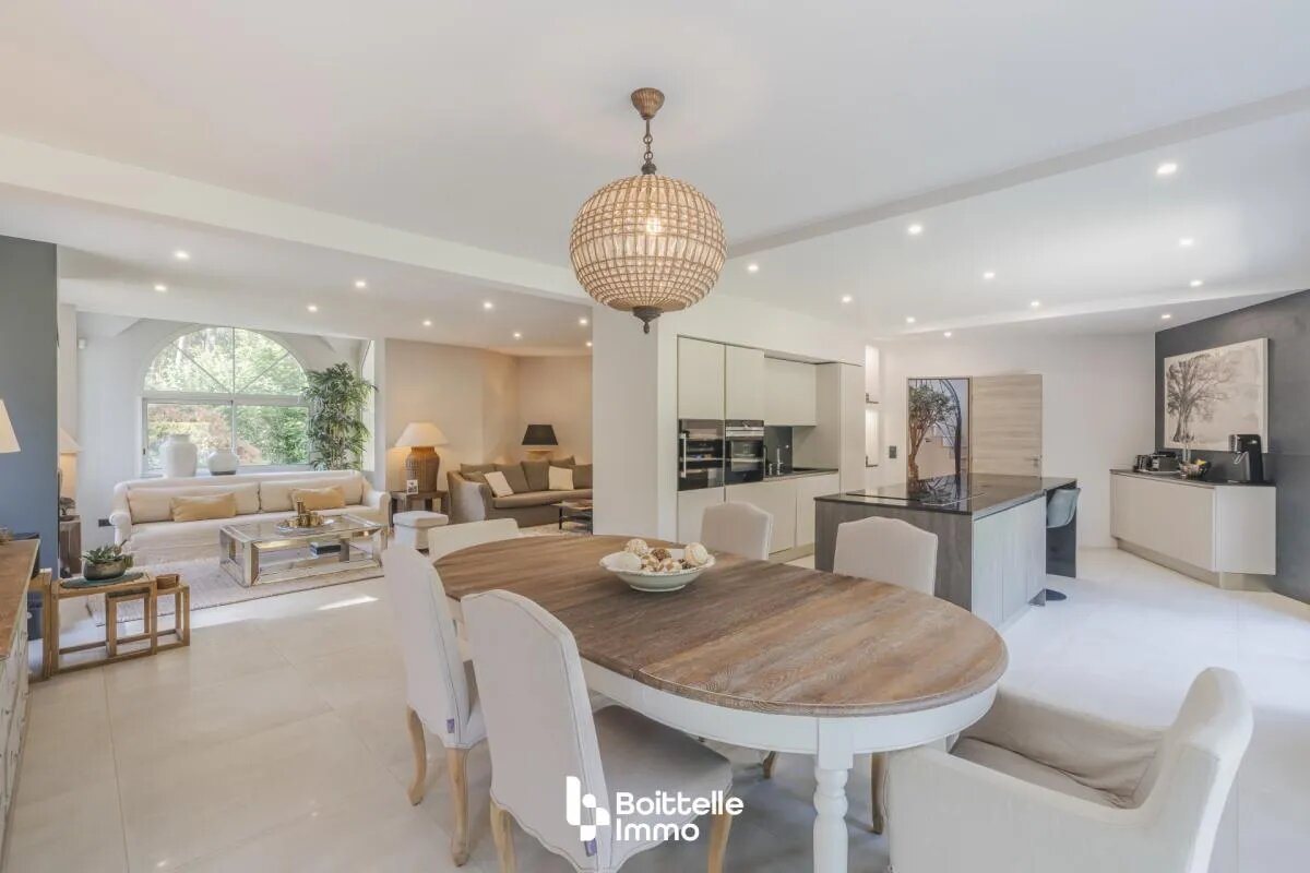 Maison à vendre, 240m², Noisy-sur-Ecole