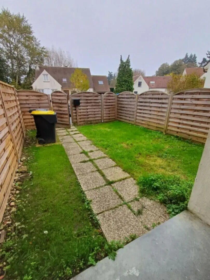 Maison à louer, 70m², Ermenonville