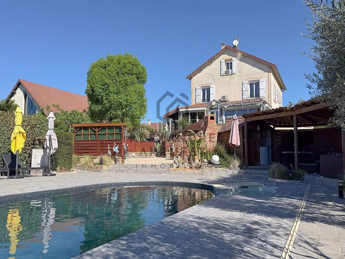 Maison à vendre, 220m², Varennes-Jarcy