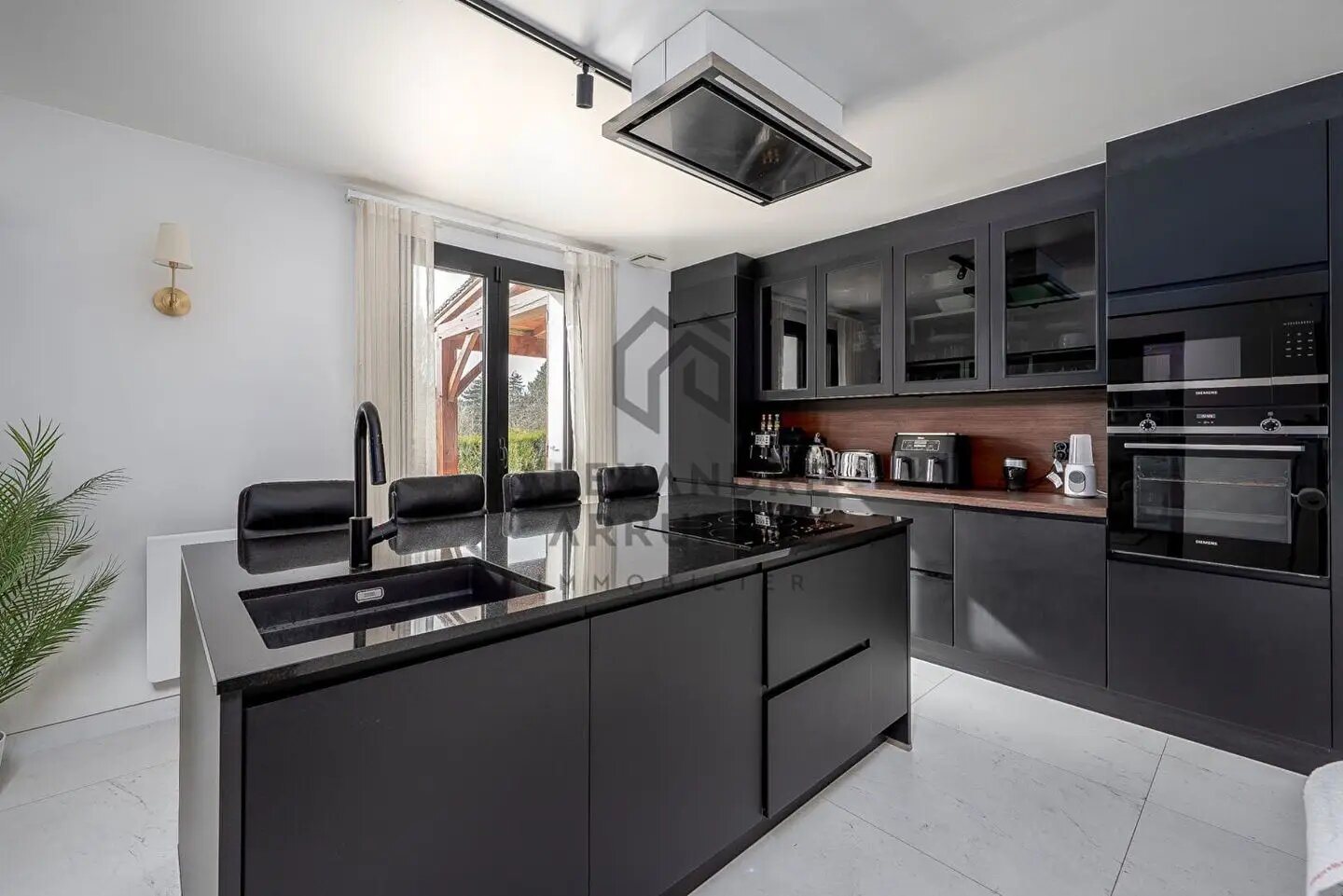 Maison à vendre, 200m², Varennes-Jarcy