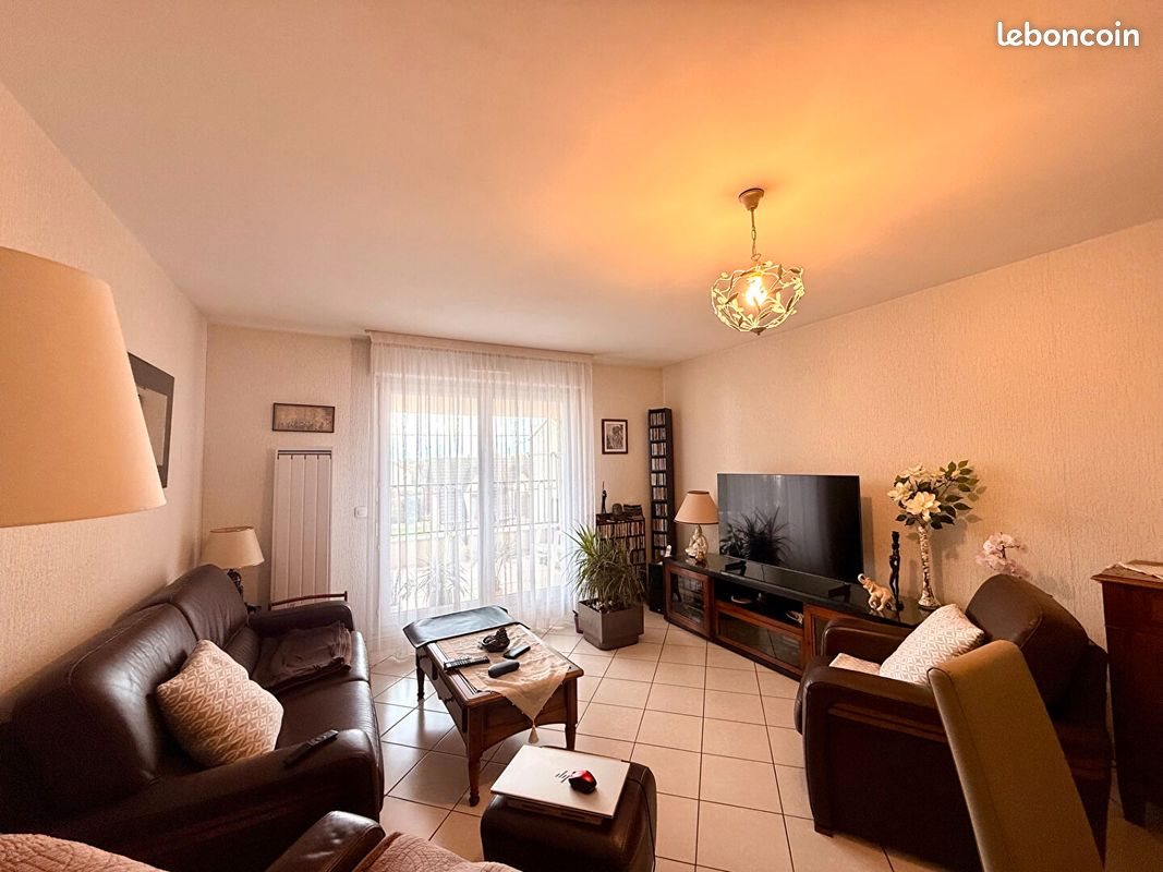 Appartement à vendre, 72m², Pontault-Combault