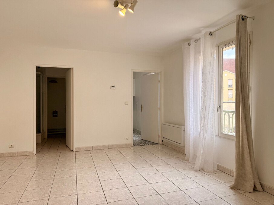 Appartement à louer, 31m², Brie-Comte-Robert