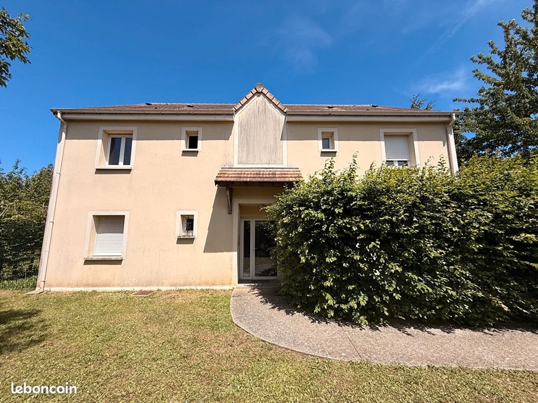 Appartement à louer, 49m², Brie-Comte-Robert
