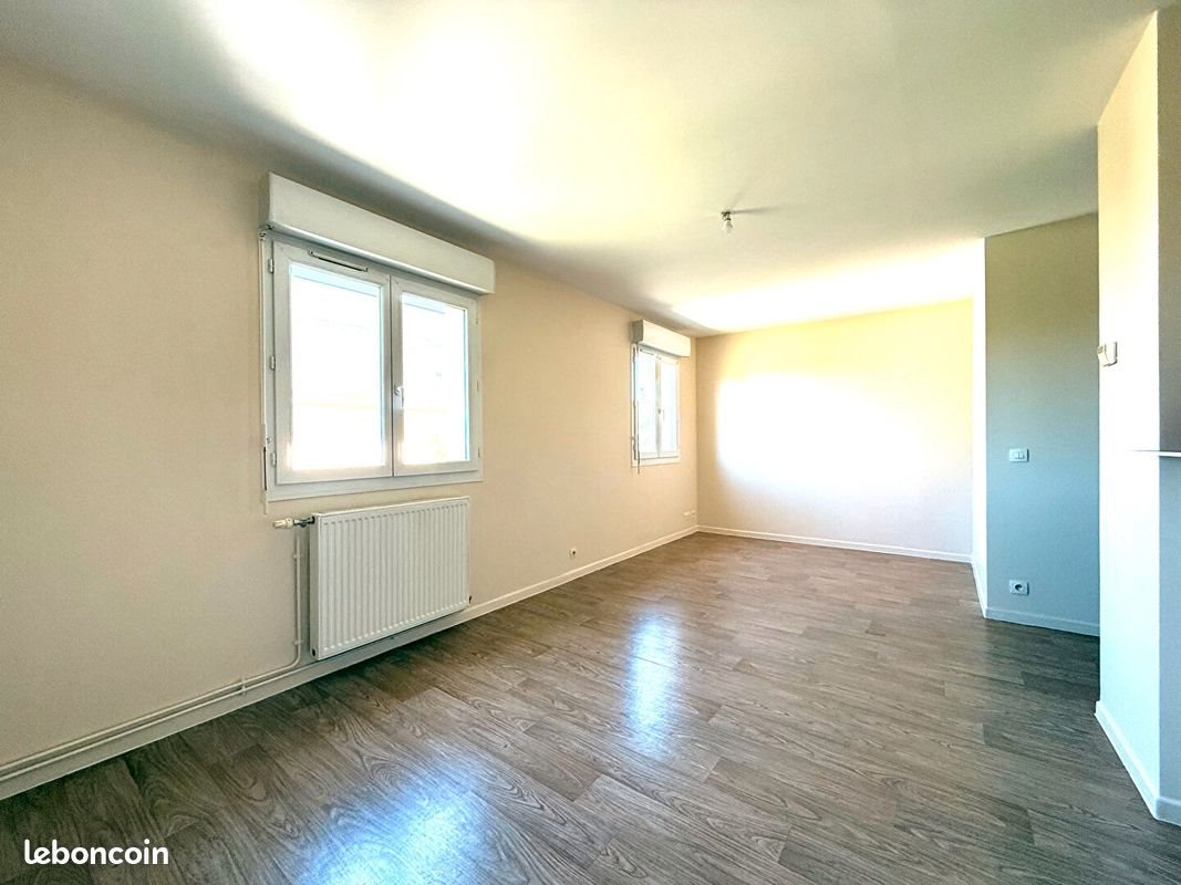 Appartement à louer, 49m², Brie-Comte-Robert