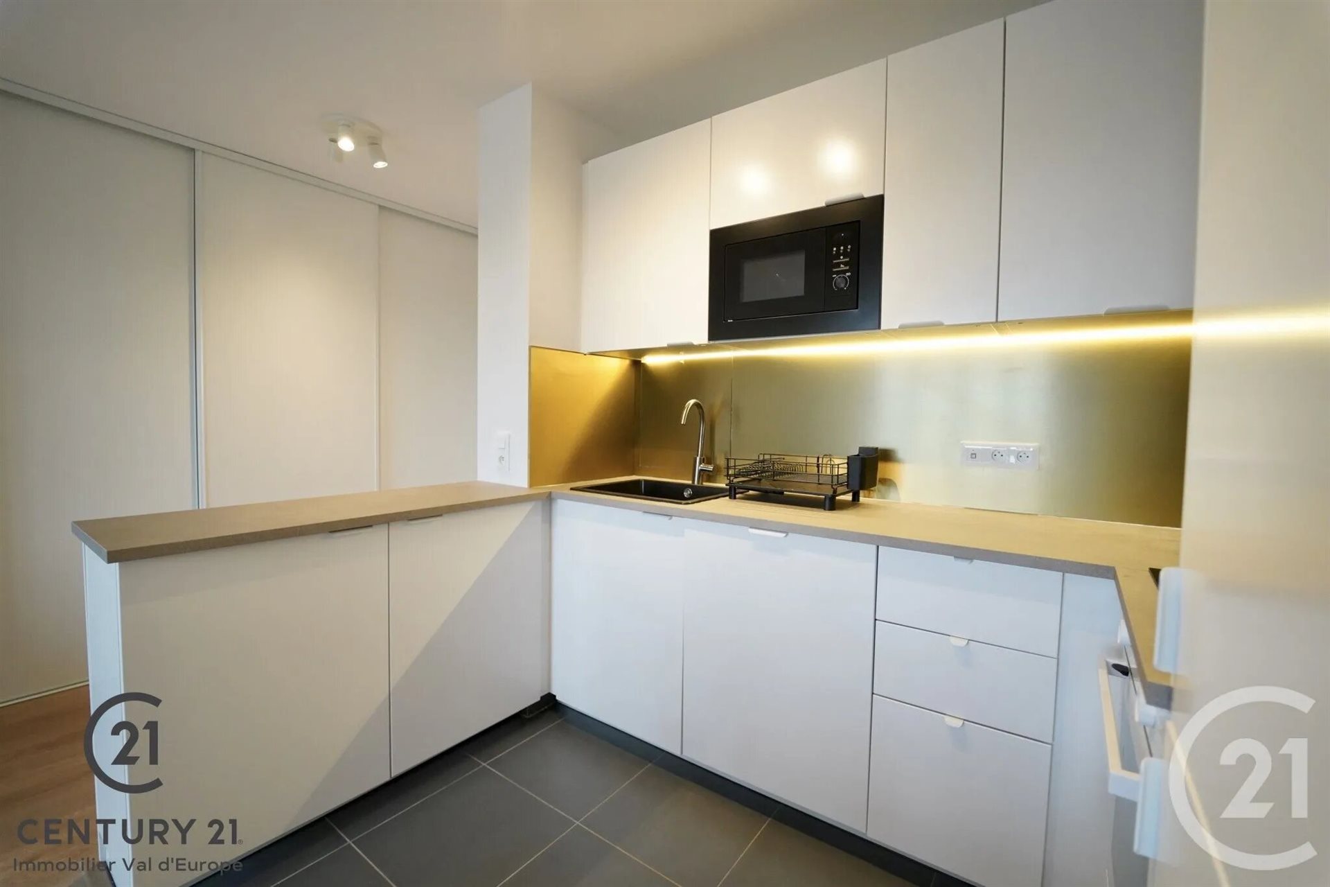 Appartement à louer, 63m², Serris