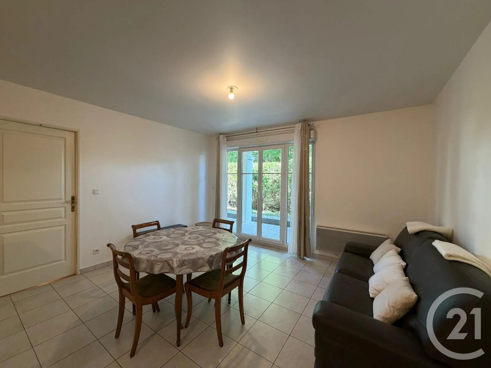 Appartement à louer, 37m², Montévrain