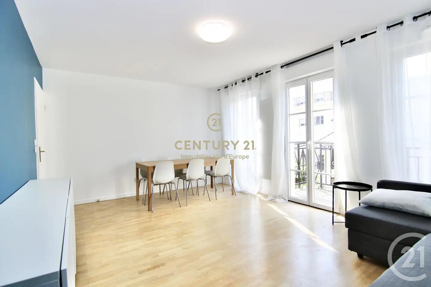 Appartement à louer, 94m², Serris