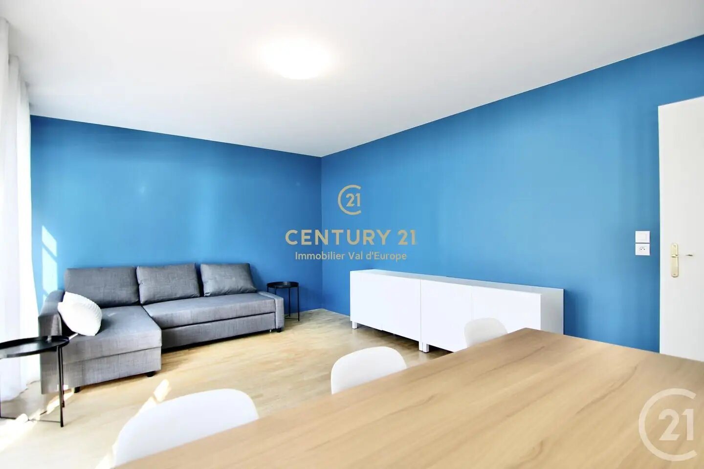 Appartement à louer, 94m², Serris